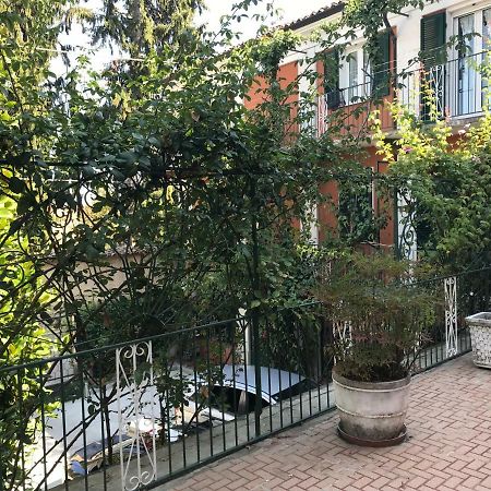 Bed & Roses “Gege” Apartment La Morra Ngoại thất bức ảnh