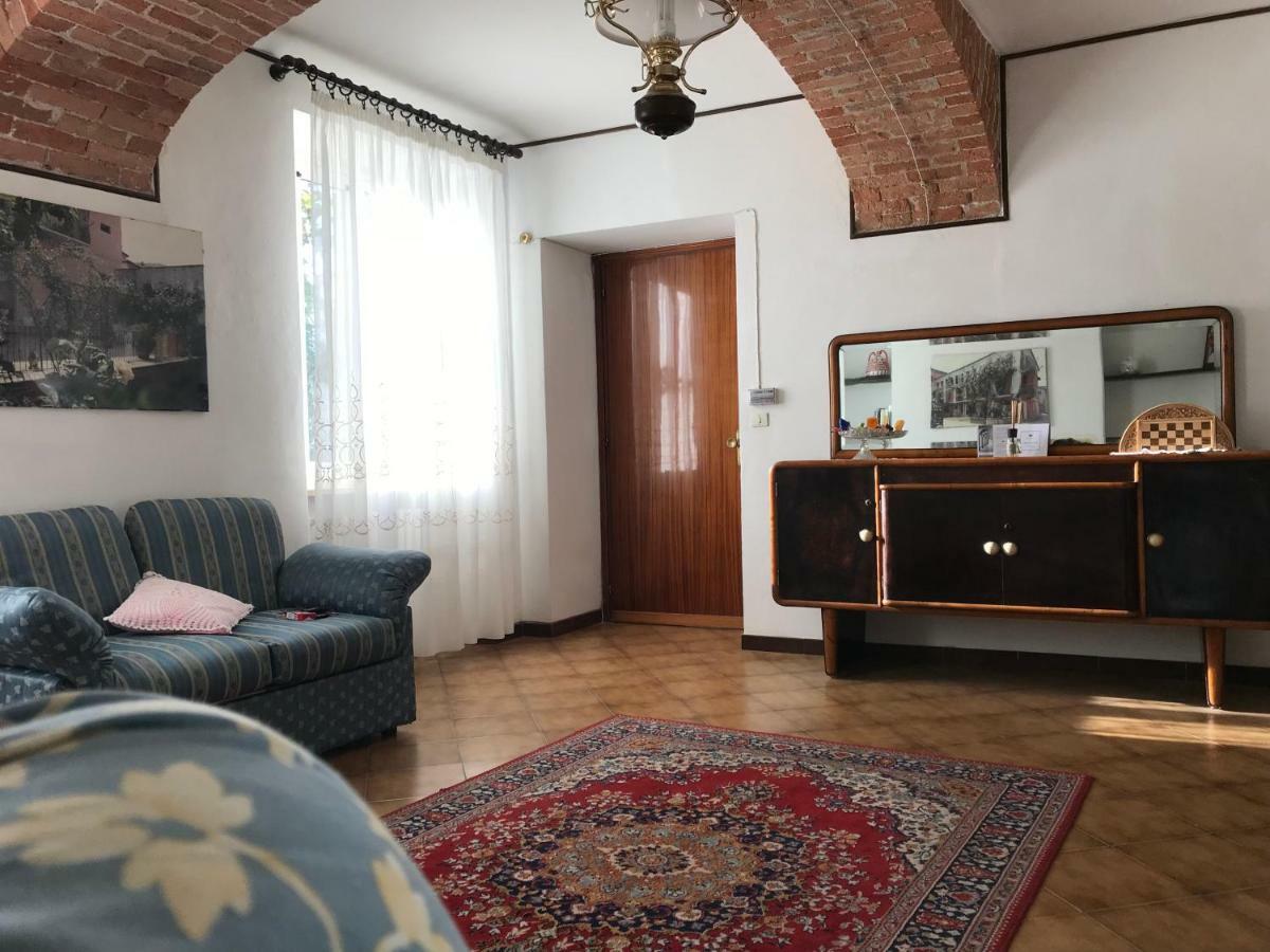 Bed & Roses “Gege” Apartment La Morra Ngoại thất bức ảnh